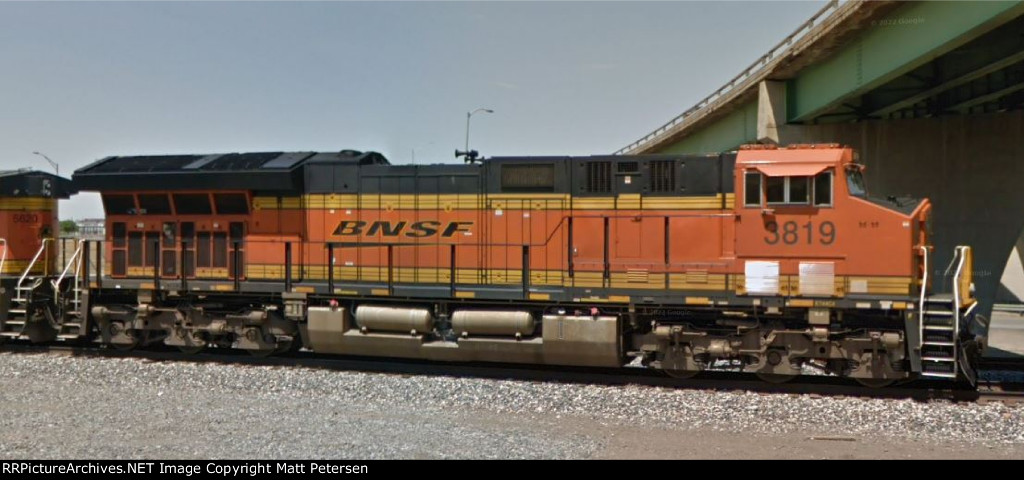 BNSF 3819